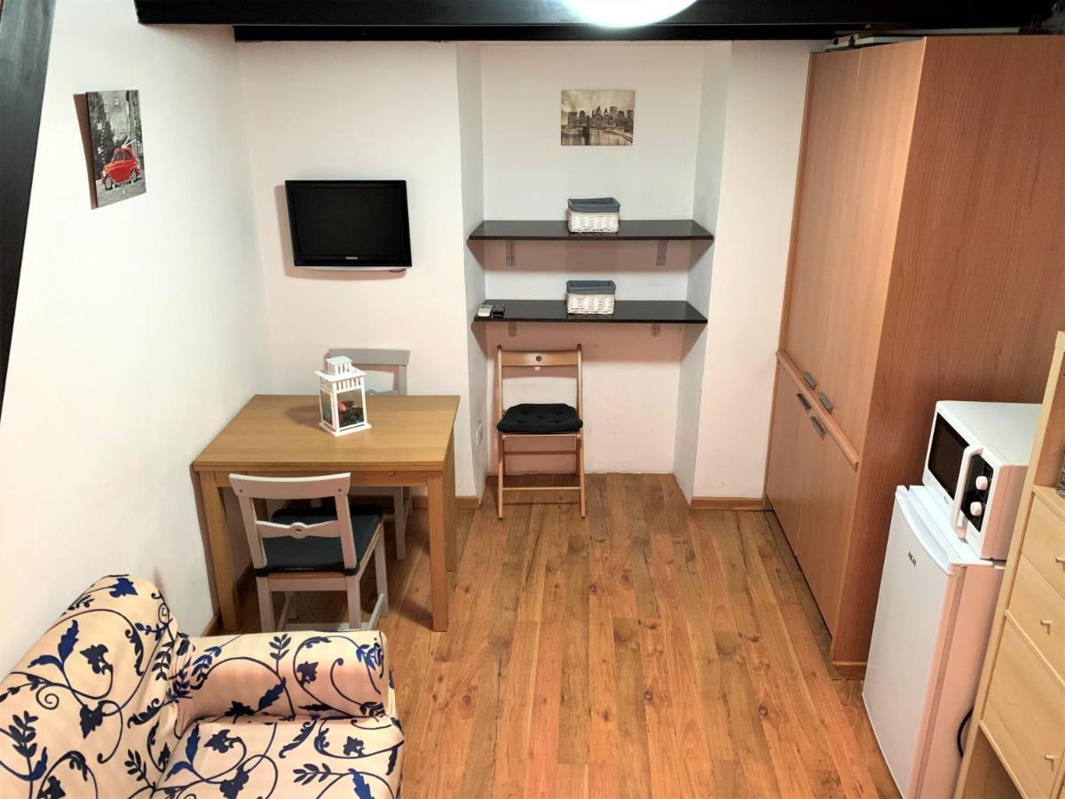 Casa Trevi 11 Apartment Rome Bagian luar foto
